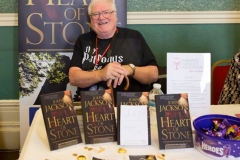 61705628_1230705457121127_565686375869841408_n